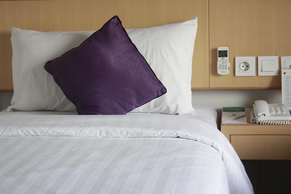 Quest Hotel Kuta By Aston Exterior foto