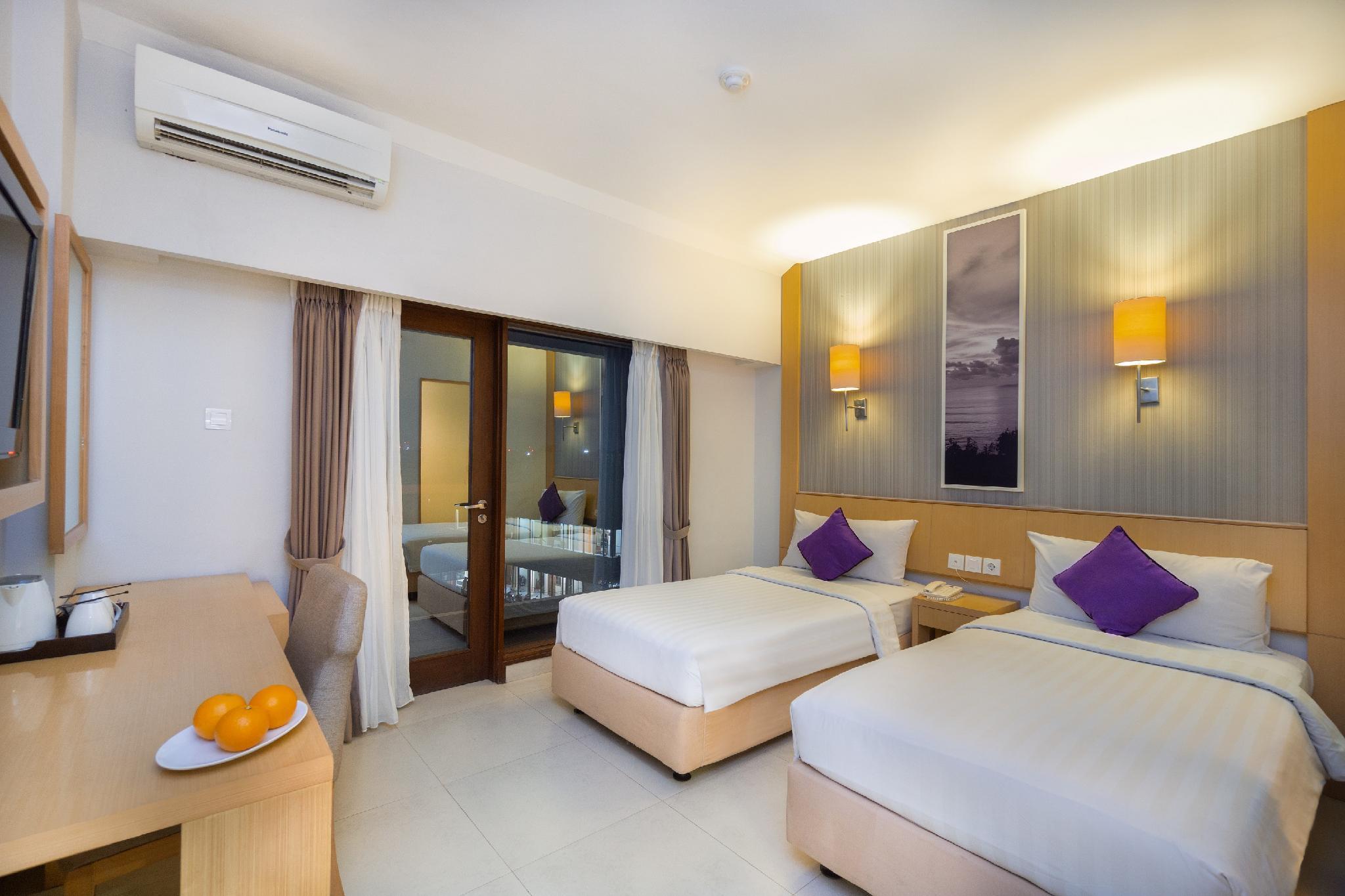 Quest Hotel Kuta By Aston Exterior foto