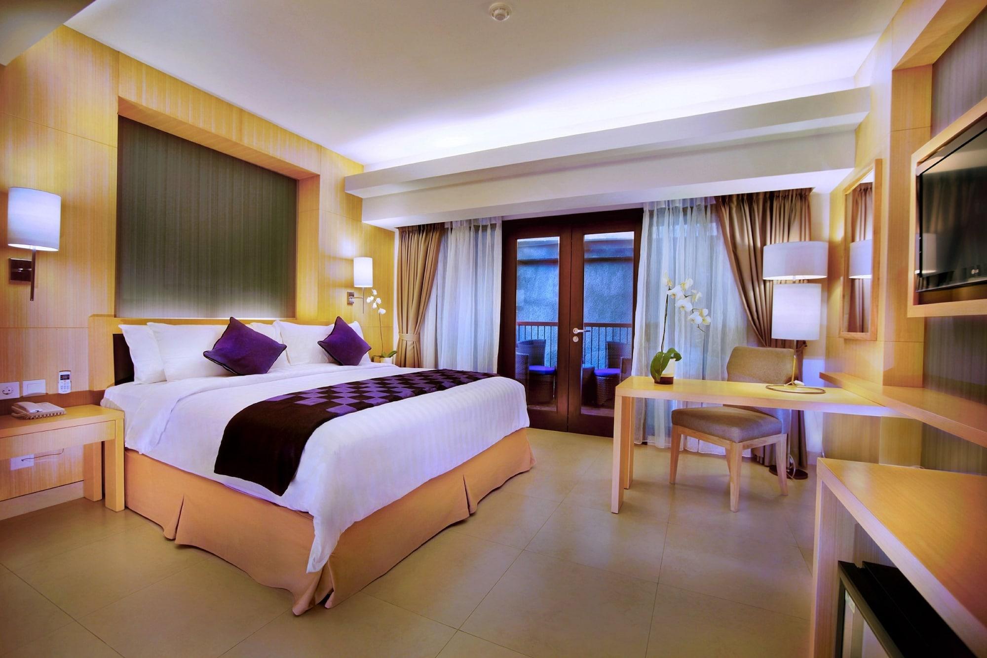 Quest Hotel Kuta By Aston Exterior foto