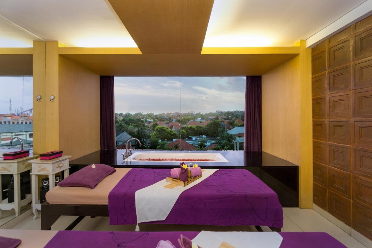 Quest Hotel Kuta By Aston Exterior foto